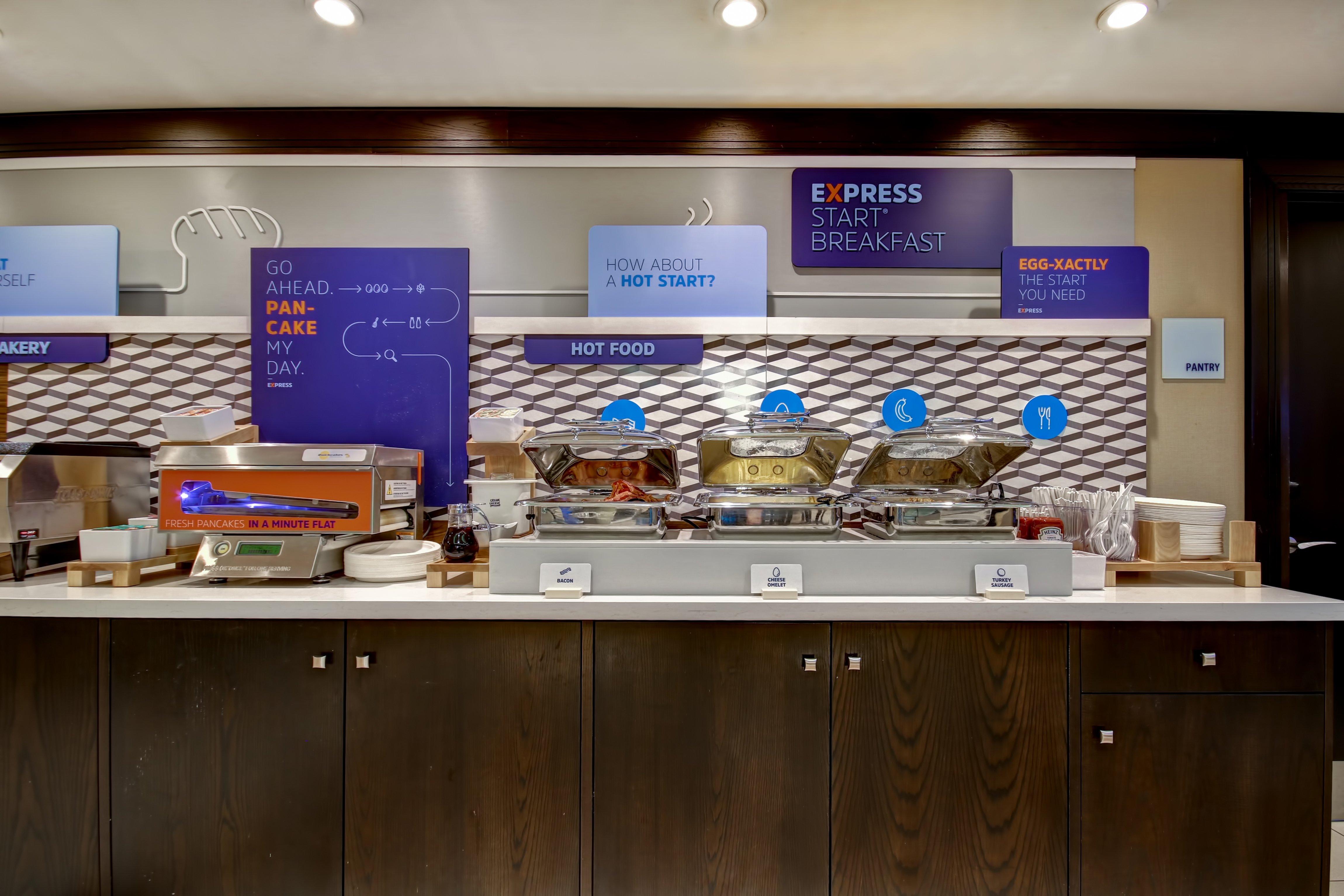 Holiday Inn Express Hotel & Suites Waterloo - St. Jacobs Area By Ihg מראה חיצוני תמונה
