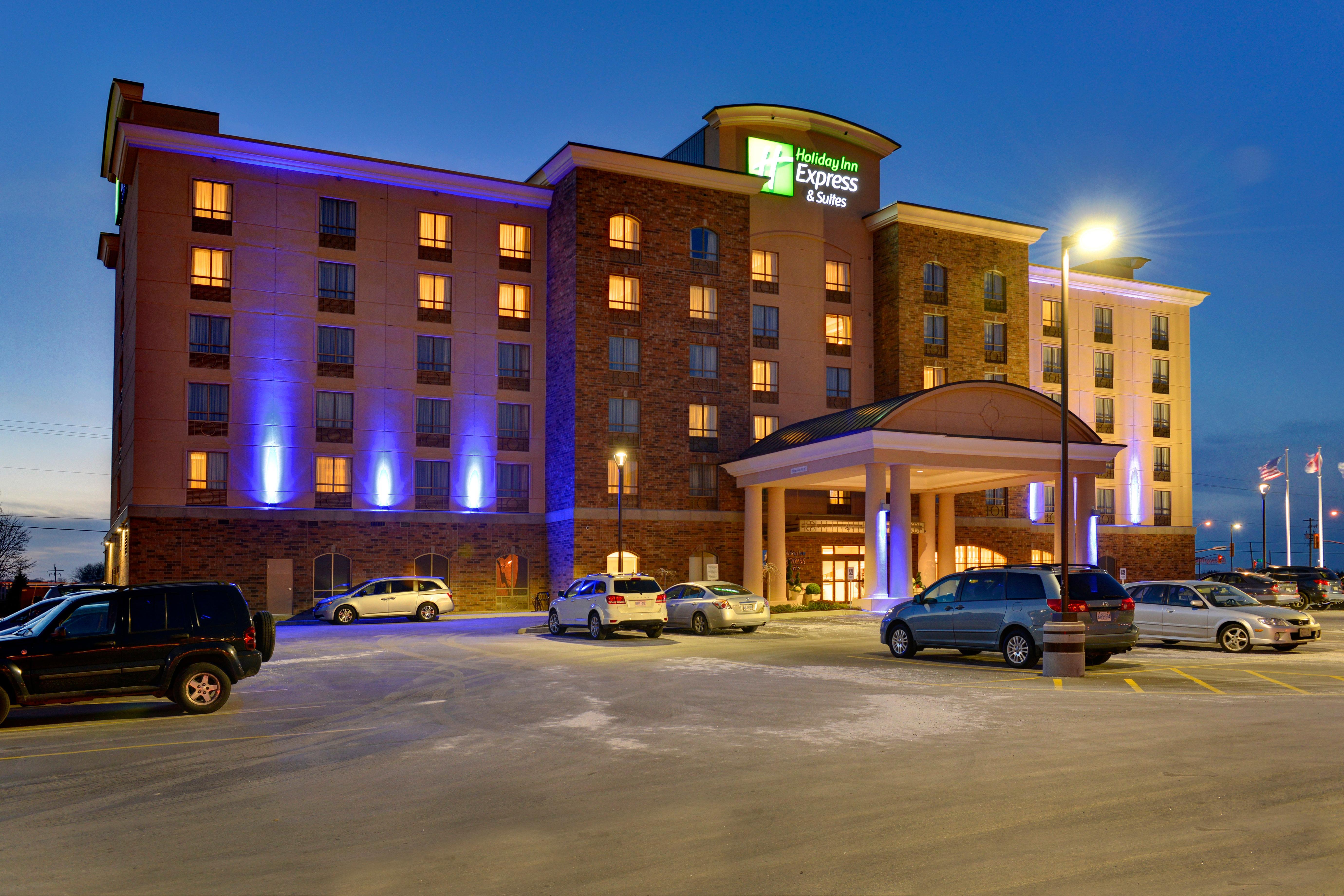 Holiday Inn Express Hotel & Suites Waterloo - St. Jacobs Area By Ihg מראה חיצוני תמונה